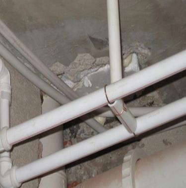 商丘漏水维修 卫生间漏水的原因是什么？卫生间下水管漏水怎么办？